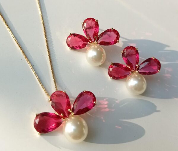 Blossom Pearl Ensemble